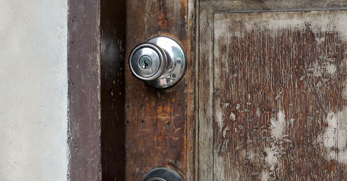 24-Hour Storefront Lock Rekeying for GF New York Businesses — Including Emergency Situations — Clinton St Locksmith