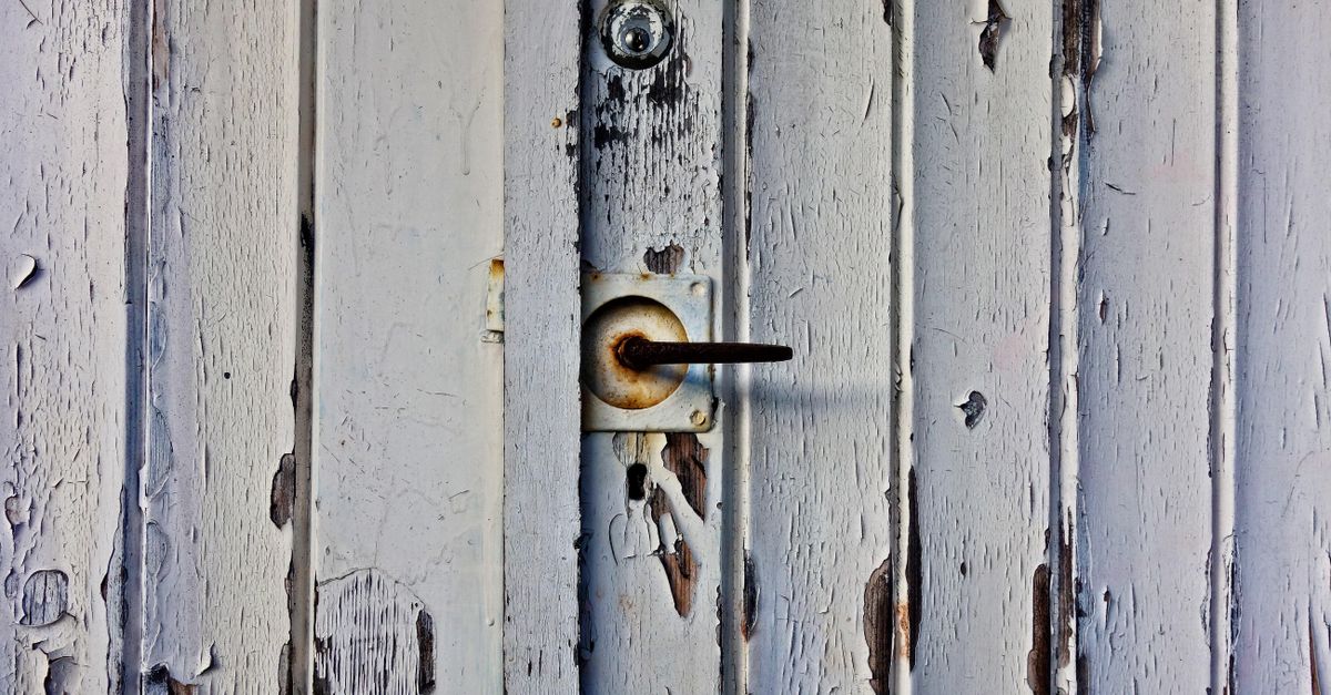 Signs Your Door Knob Lock Needs Replacing — Not Just Rekeying — Clinton St Locksmith